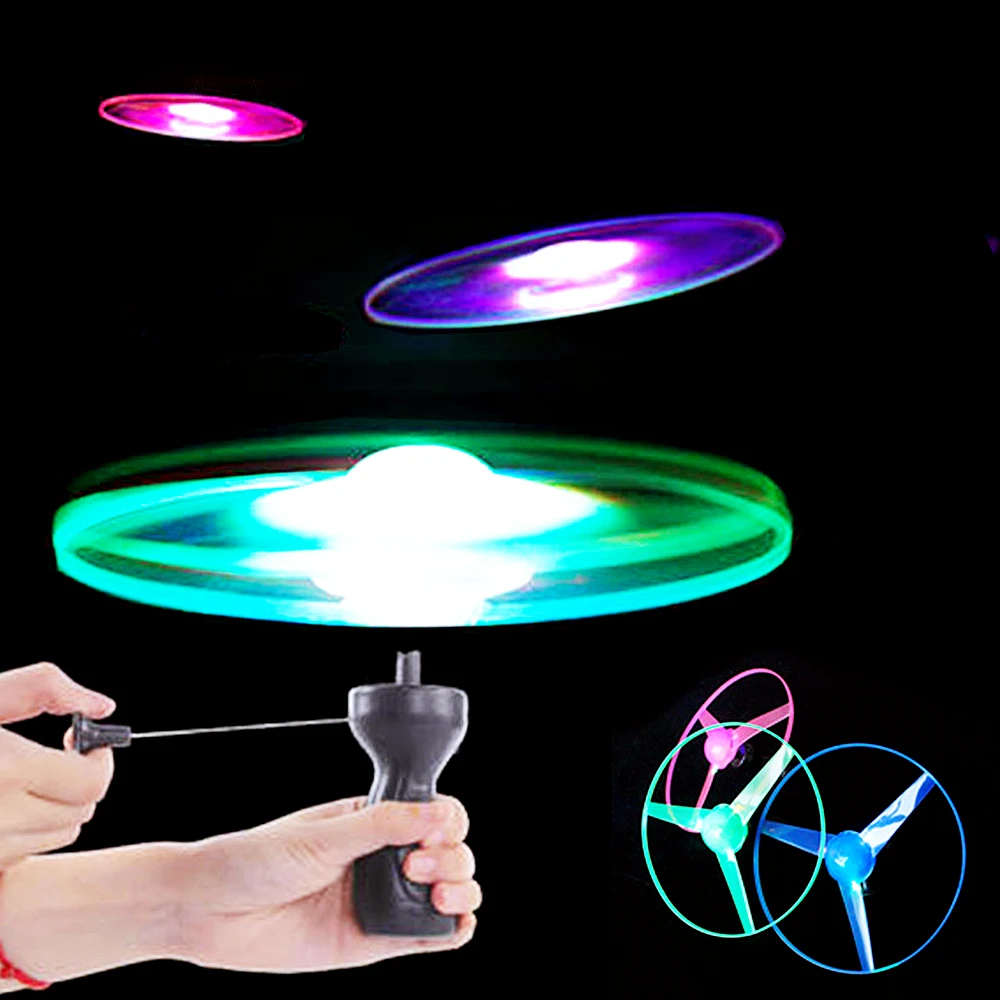 Model Kit Ufo - Disco Voador Luminoso 9A com Hélice,