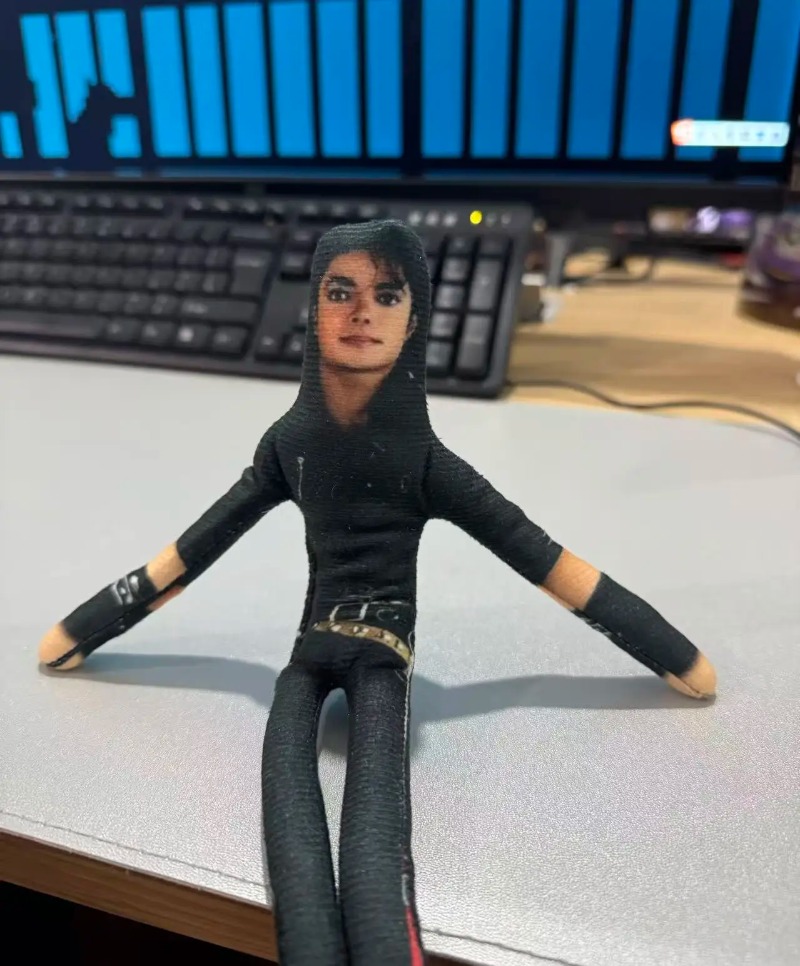 Novo Estilo Boneco de Pelúcia  - Model Kit Joints avaliação e preço