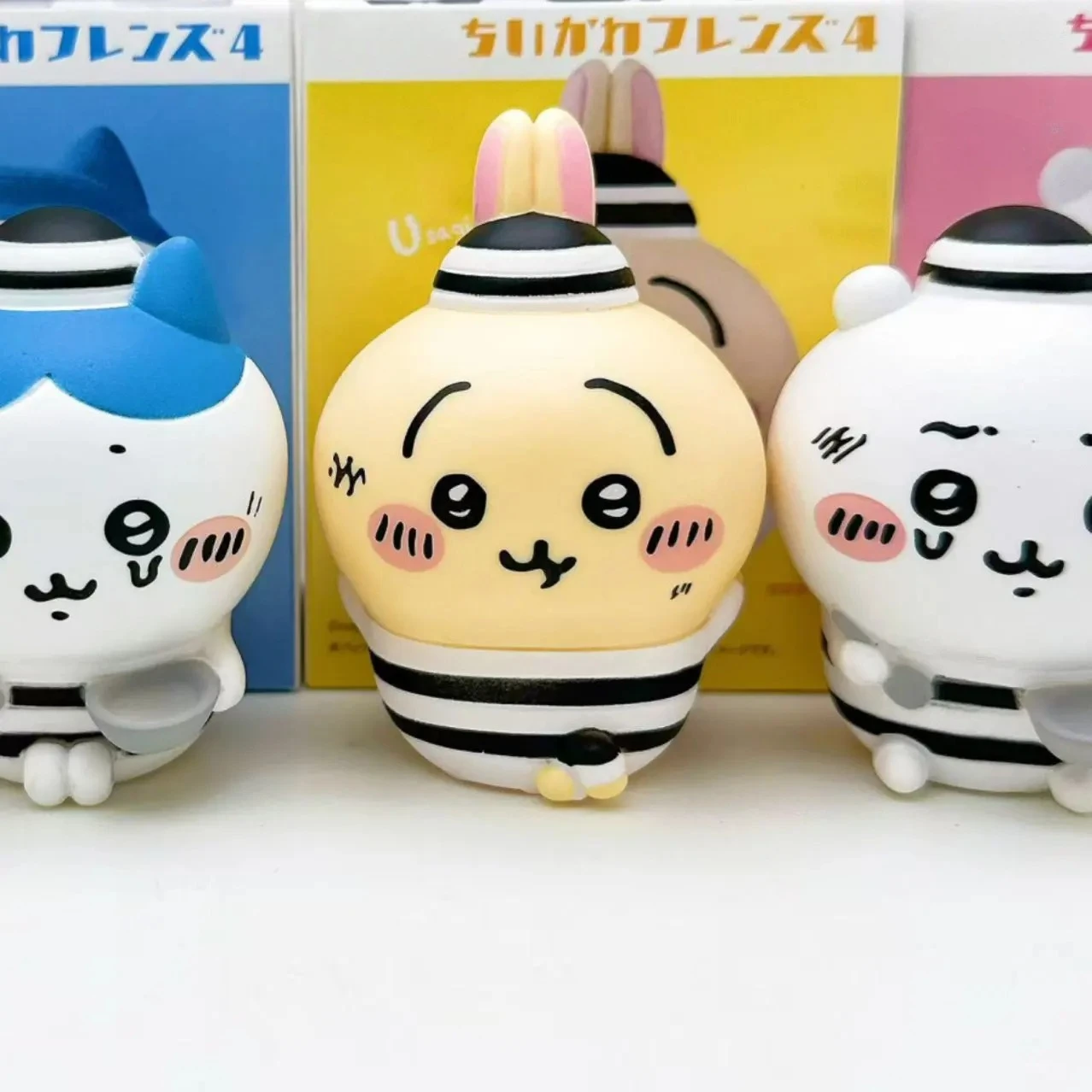 Figuras da Série Friends 4 da  - Model Kit Display avaliação e preço