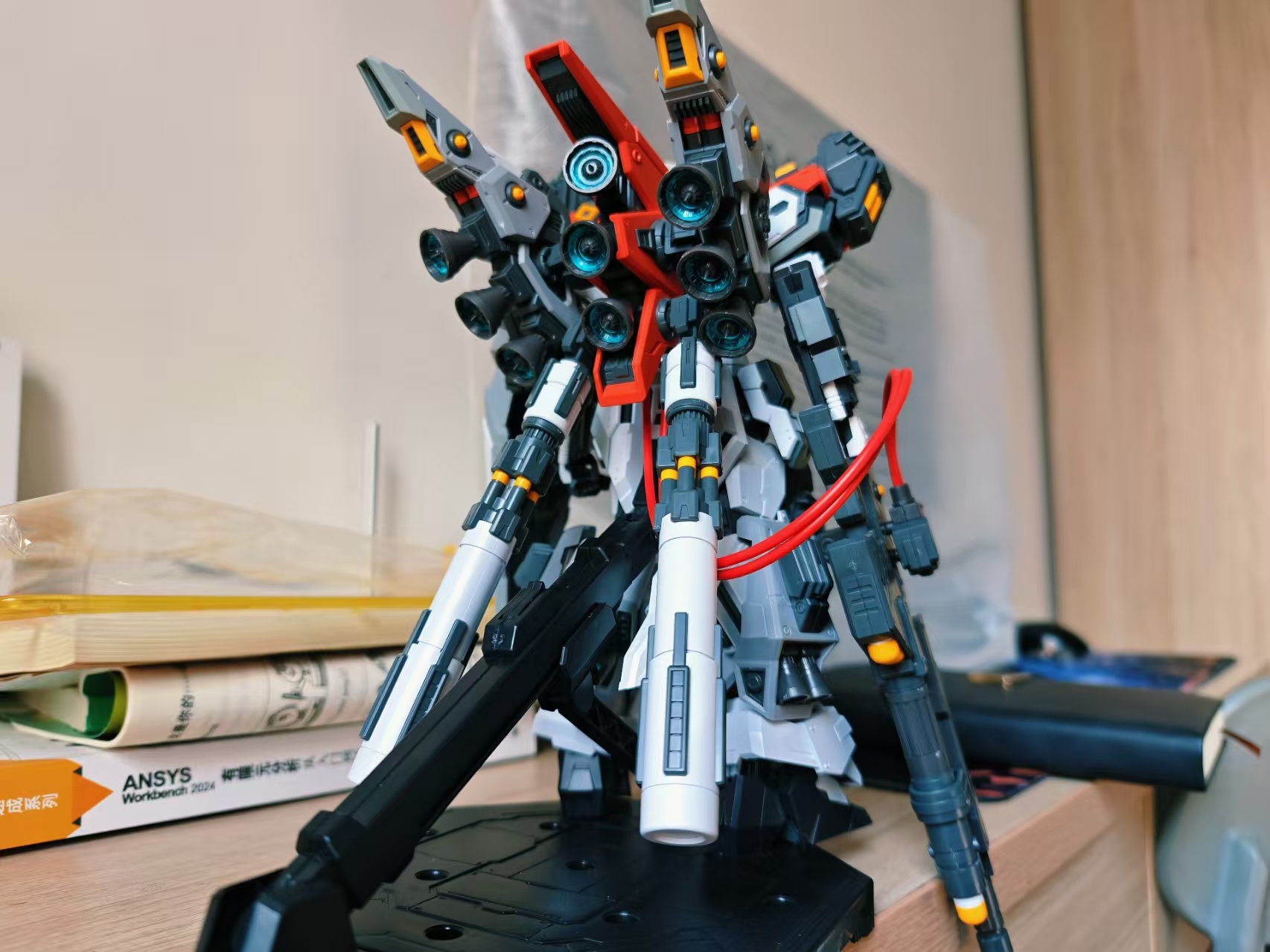 Em Estoque: Kit de Montagem de - Model Kit Regus avaliação e preço